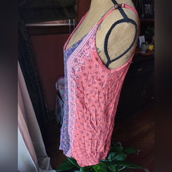 Xhilaration Coral Lace Dress - Picture 2 of 4